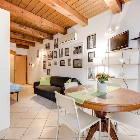 Апартаменти Romagnabnb Studio Mazzini Форлі Екстер'єр фото