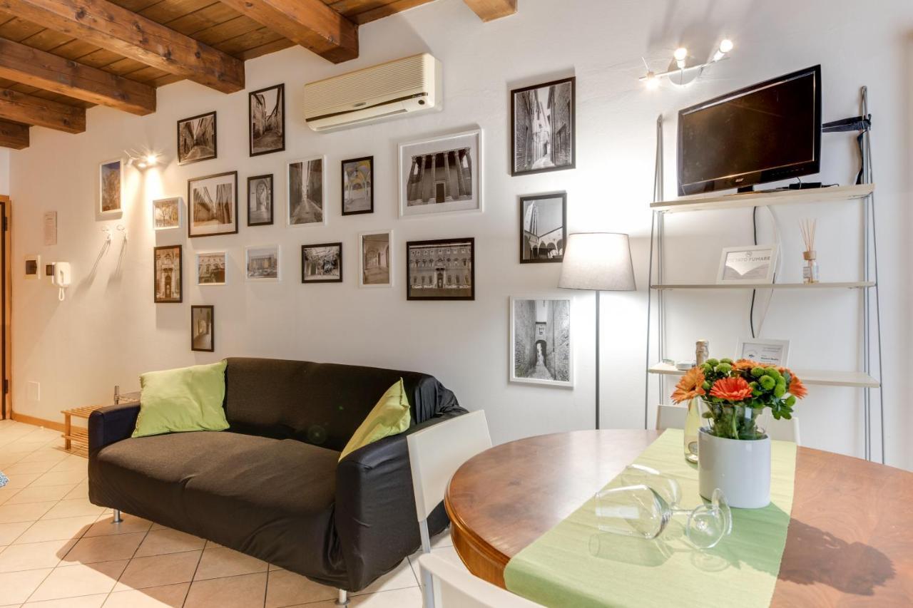 Апартаменти Romagnabnb Studio Mazzini Форлі Екстер'єр фото